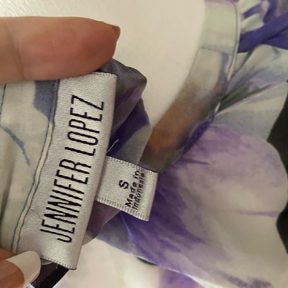 Jennifer Lopez Small Top Blouse Shirt Purple Floral Sheer Overlay & Tank 2 Piece - Picture 7 of 8